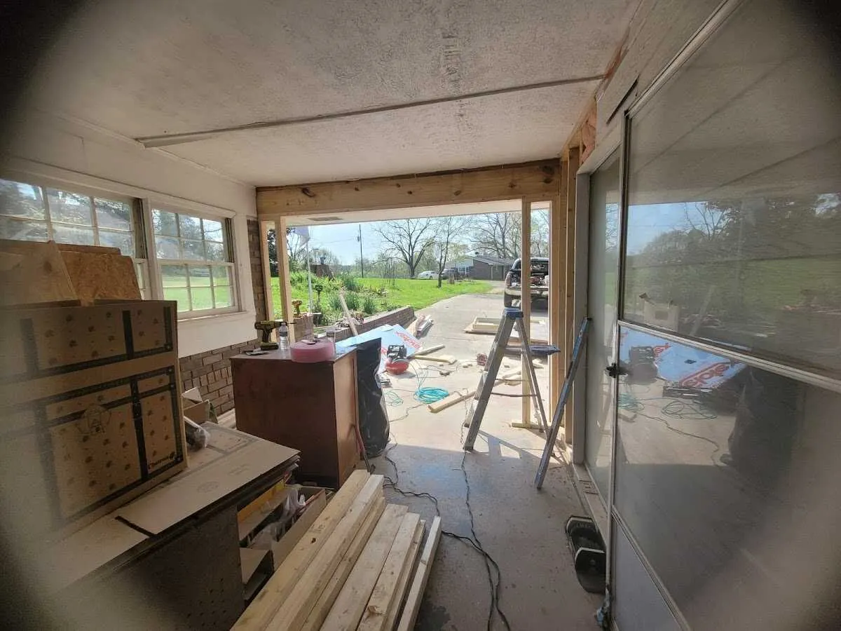 Air movers and dehumidifier for Water Mitigation Services in Sikeston